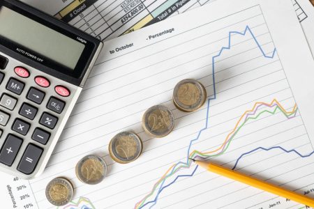 Finance Héros : l’atout pour gérer ses finances personnelles efficacement